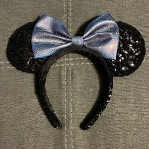 Minnie Mouse Ears